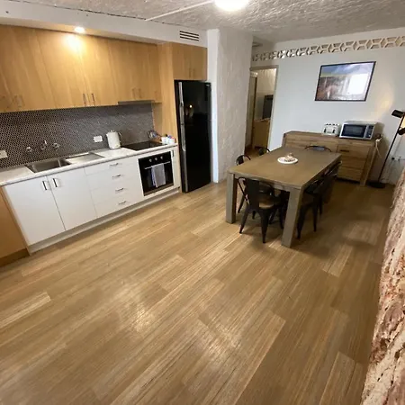 894 Holly Court Apartment Coober Pedy Exterior photo