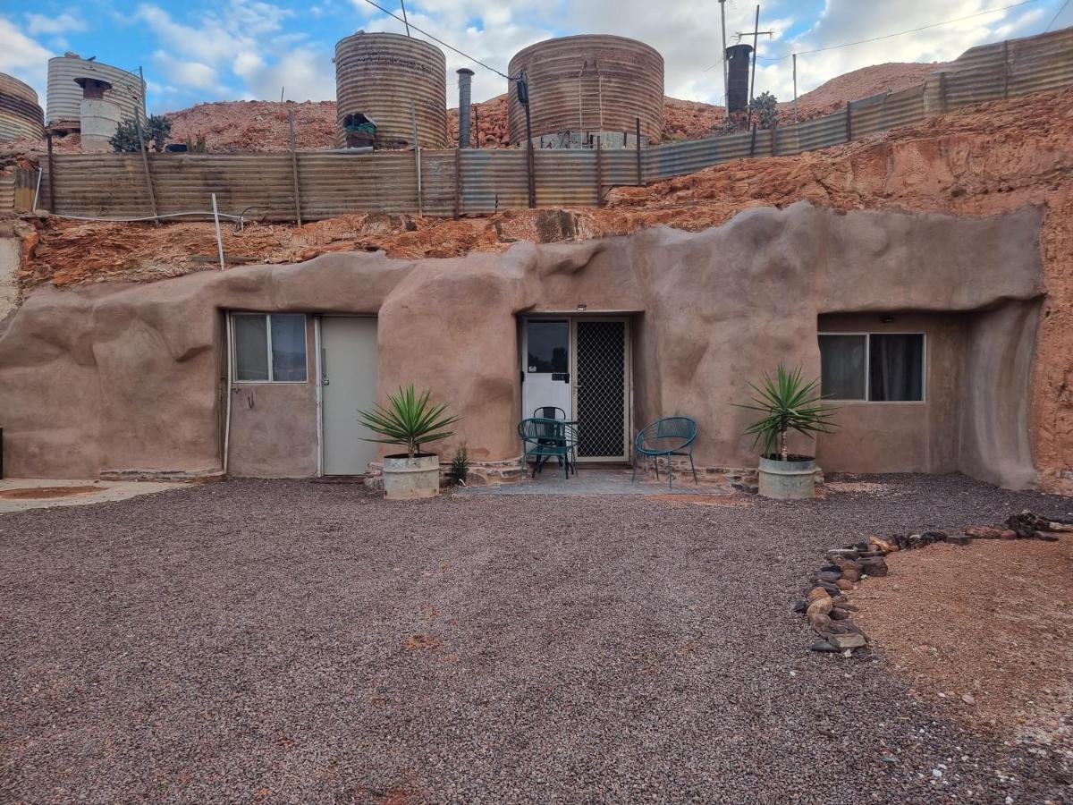 Apartment 894 Holly Court *